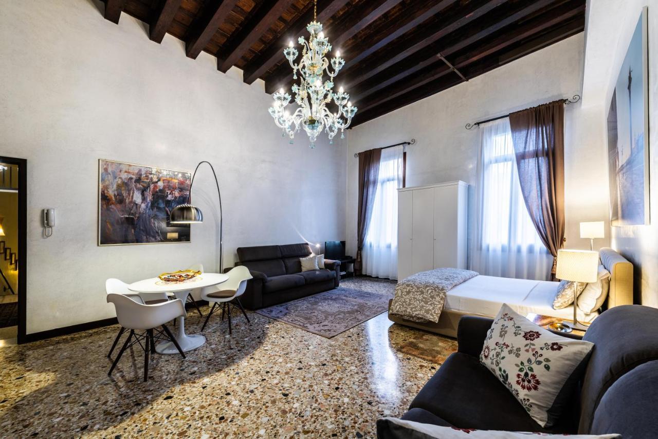 Ca Sant'Angelo Apartment Venice Luaran gambar