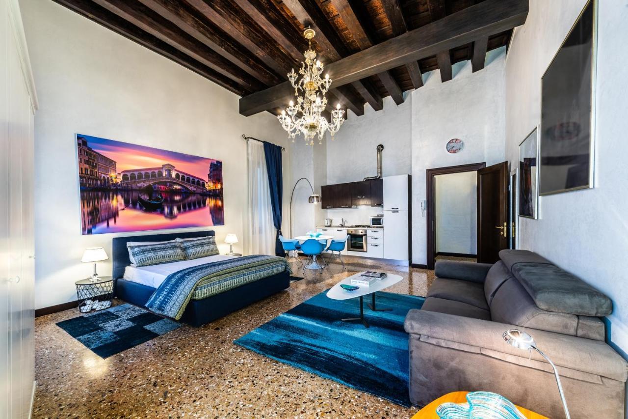 Ca Sant'Angelo Apartment Venice Luaran gambar